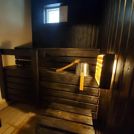 Aamuaurinko A & B Mokki Holiday home *